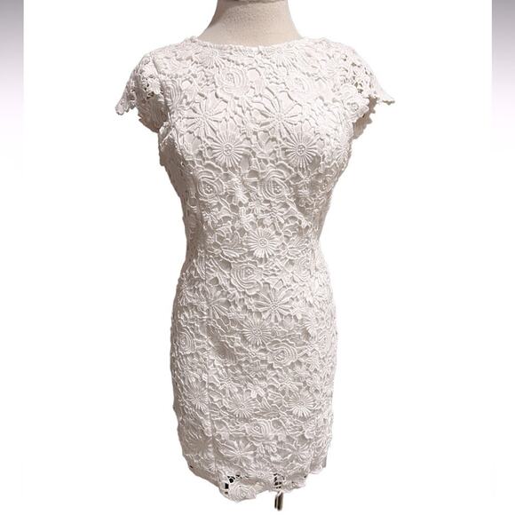 LULU’S Romance Language White Backless Lace Dress Size S - Picture 2 of 12